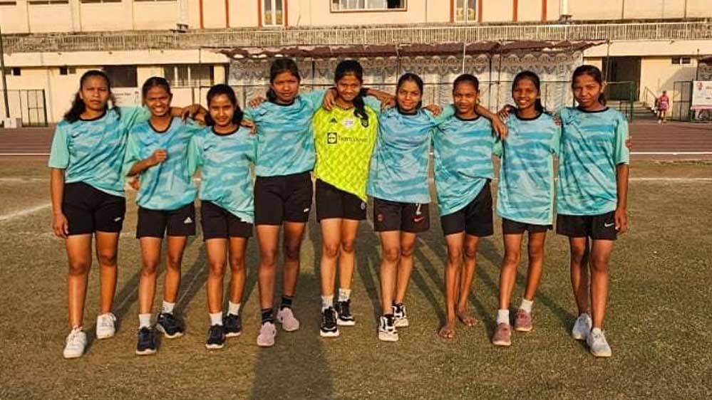 खेलो इंडिया एकेडमी रायपुर में सुकमा की 8 महिला फुटबॉल खिलाड़ी चयनित प्रतिभाओं को मिला राज्य स्तरीय मंच खेलो इंडिया एकेडमी रायपुर में सुकमा की 8 महिला फुटबॉल खिलाड़ी चयनित प्रतिभाओं को मिला राज्य स्तरीय मंच