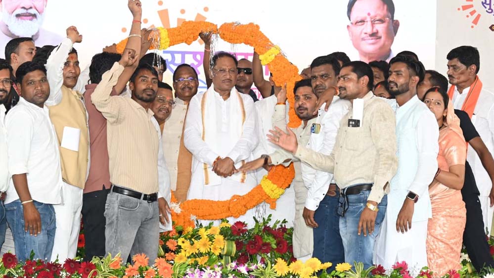 गरीब परिवारों को पक्का मकान देकर PM मोदी के संकल्प को साकार कर रही है CG सरकार: CM साय