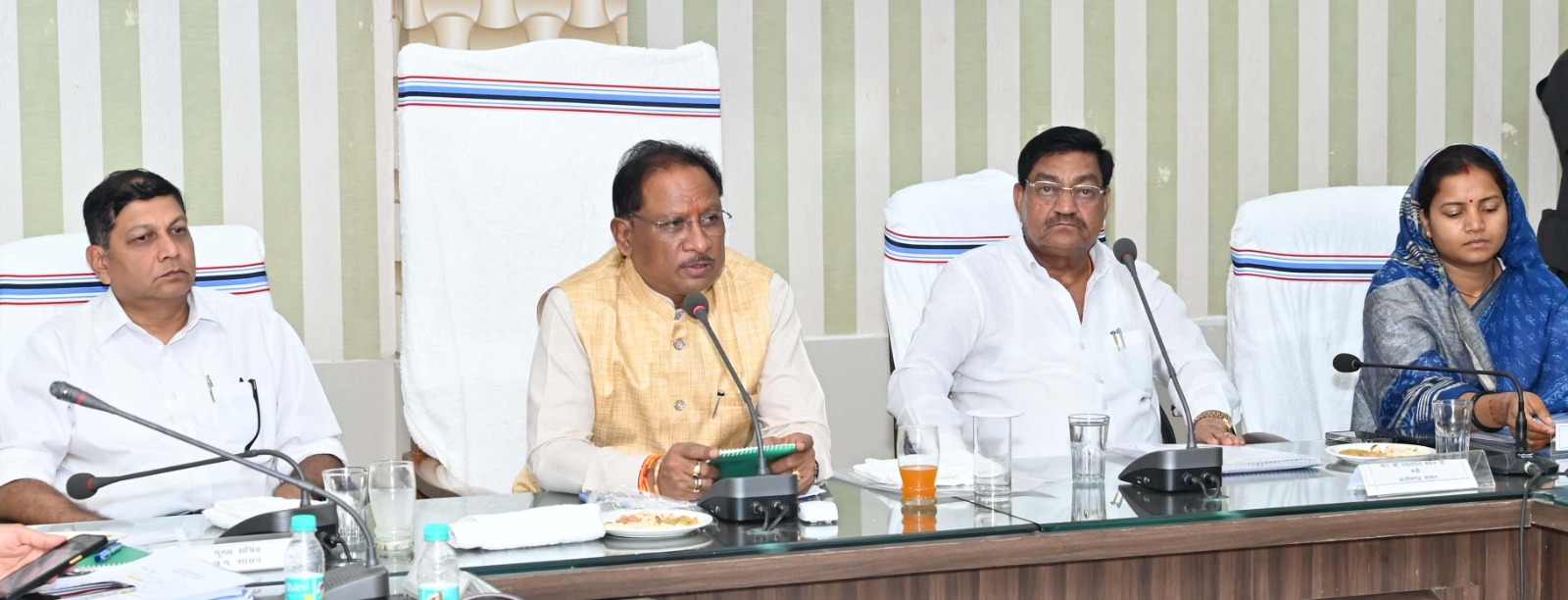 CG News: मुख्यमंत्री विष्णु देव साय ने विकास कार्यों में तेजी लाने और समयबद्ध क्रियान्वयन के दिए निर्देश…. CG News: मुख्यमंत्री विष्णु देव साय ने विकास कार्यों में तेजी लाने और समयबद्ध क्रियान्वयन के दिए निर्देश….