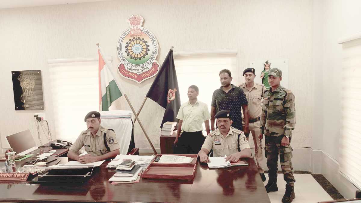CG CRIME: सरकारी नौकरी का झांसा देकर लाखों की ठगी करने वाले आरोपियों को पुलिस ने किया गिरफ्तार…