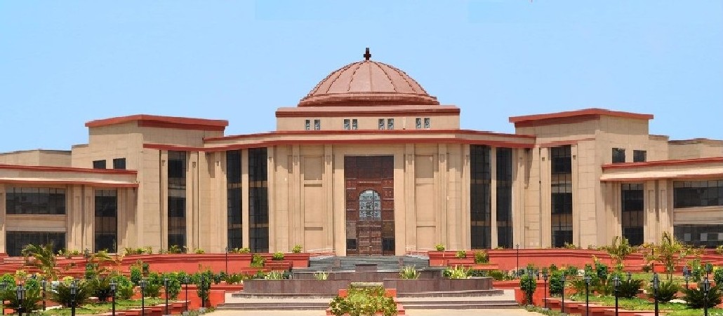 Bilaspur High Court: उम्र कैद की सजा काट रहे युवक को हाई कोर्ट ने किया दोषमुक्त, जानिये बरी होने का क्या बना आधार…
