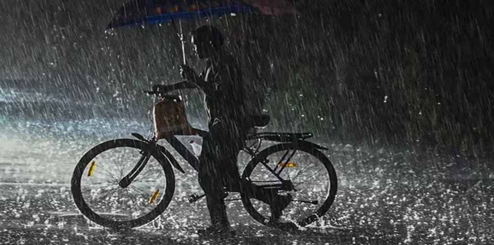 CG में अगले 5 तक के लिए ऑरेंज और यलो अलर्ट जारी, गरज-चमक के साथ बिजली और बारिश की संभावना