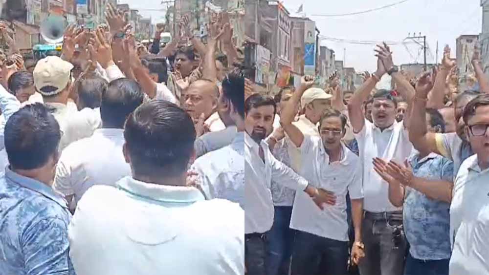 जीएसटी विभाग की लगातार छापामार कार्रवाई के खिलाफ सड़क पर उतरा  व्यापारी संघ