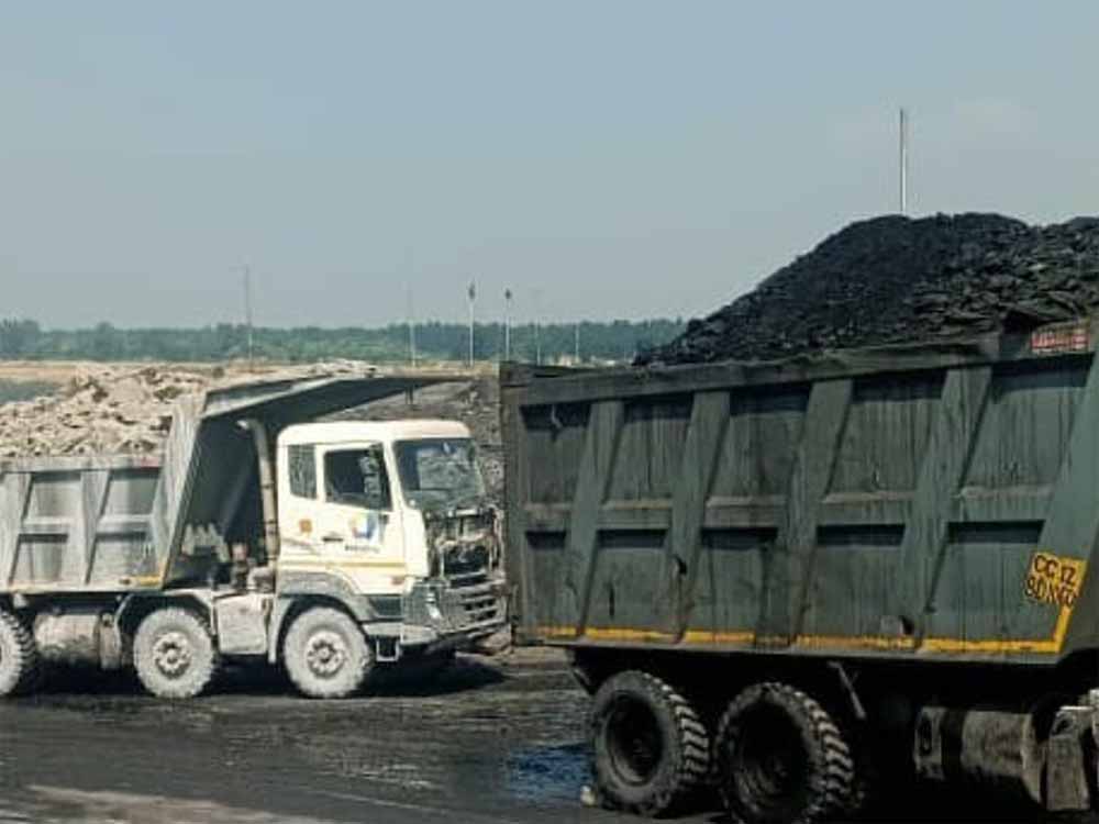 बीते लगभग ढाई माह में हुआ 10 बार आंदोलन-कंपनी का लक्ष्य 85 फीसदी से भी कम