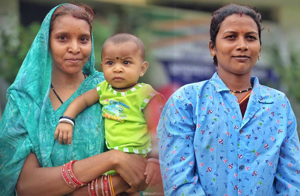 रायपुर : समस्याओं के निराकरण होने पर जनजातीय महिलाओं ने की शिविर की सराहना रायपुर : समस्याओं के निराकरण होने पर जनजातीय महिलाओं ने की शिविर की सराहना