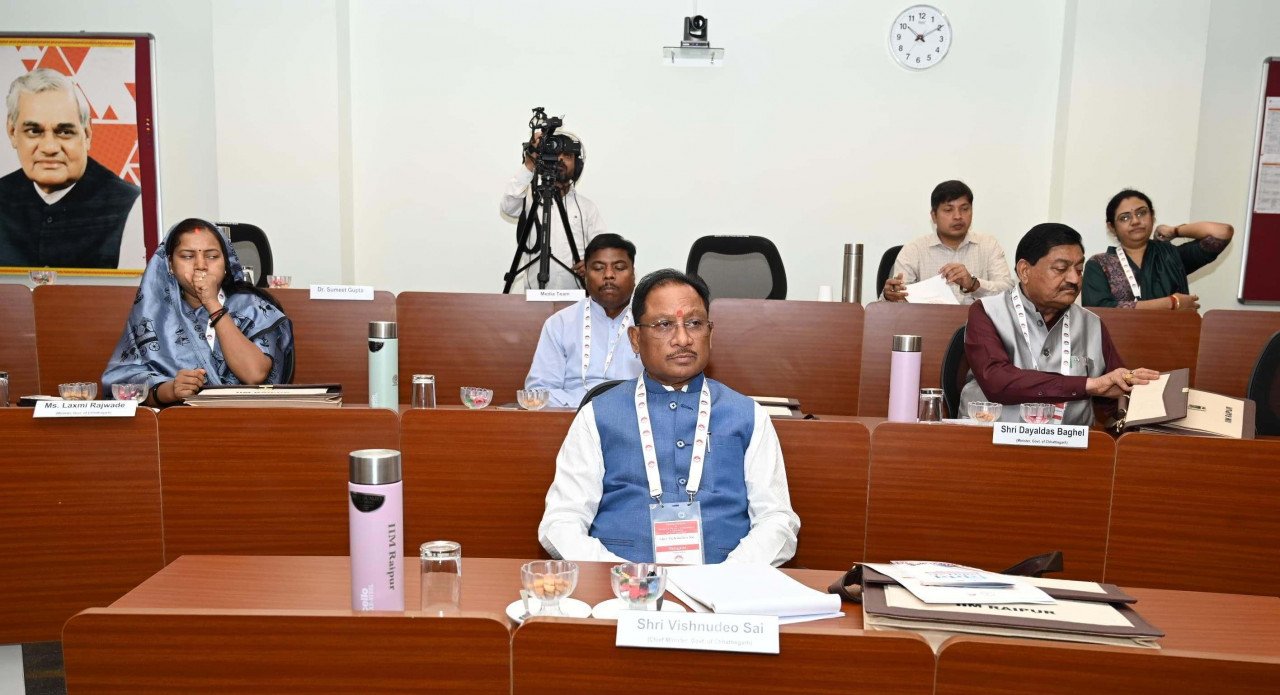 CG News- सुशासन की नई परिभाषा गढ़ता चिंतन शिविर 2.0: तकनीक और नवाचार से गुड गवर्नेंस की ओर… CG News- सुशासन की नई परिभाषा गढ़ता चिंतन शिविर 2.0: तकनीक और नवाचार से गुड गवर्नेंस की ओर…