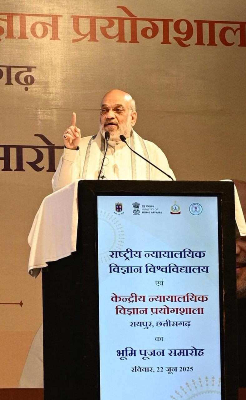 CG NEWS- अमित शाह ने एनएफएसयू के अस्थायी परिसर और आई-हब रायपुर का किया वर्चुअल उद्घाटन, बोले– छत्तीसगढ़ में फोरेंसिक शिक्षा और जांच का नया युग शुरू…