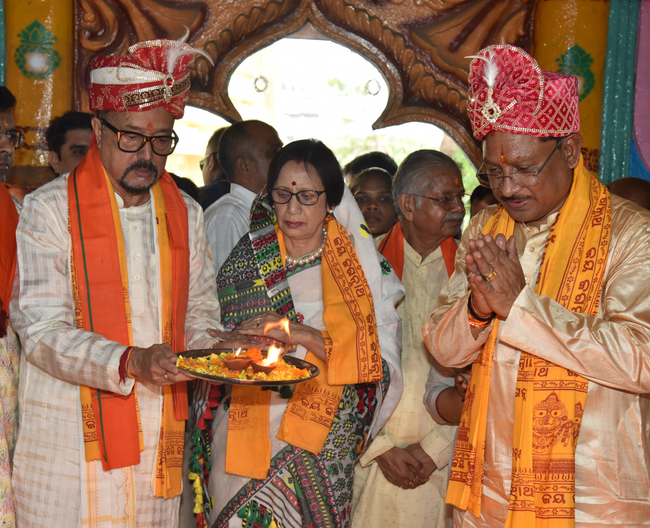 CG News- राज्यपाल रमेन डेका और मुख्यमंत्री विष्णुदेव साय ने रथ यात्रा में की पूजा, निभाई छेरा-पहरा की रस्म…