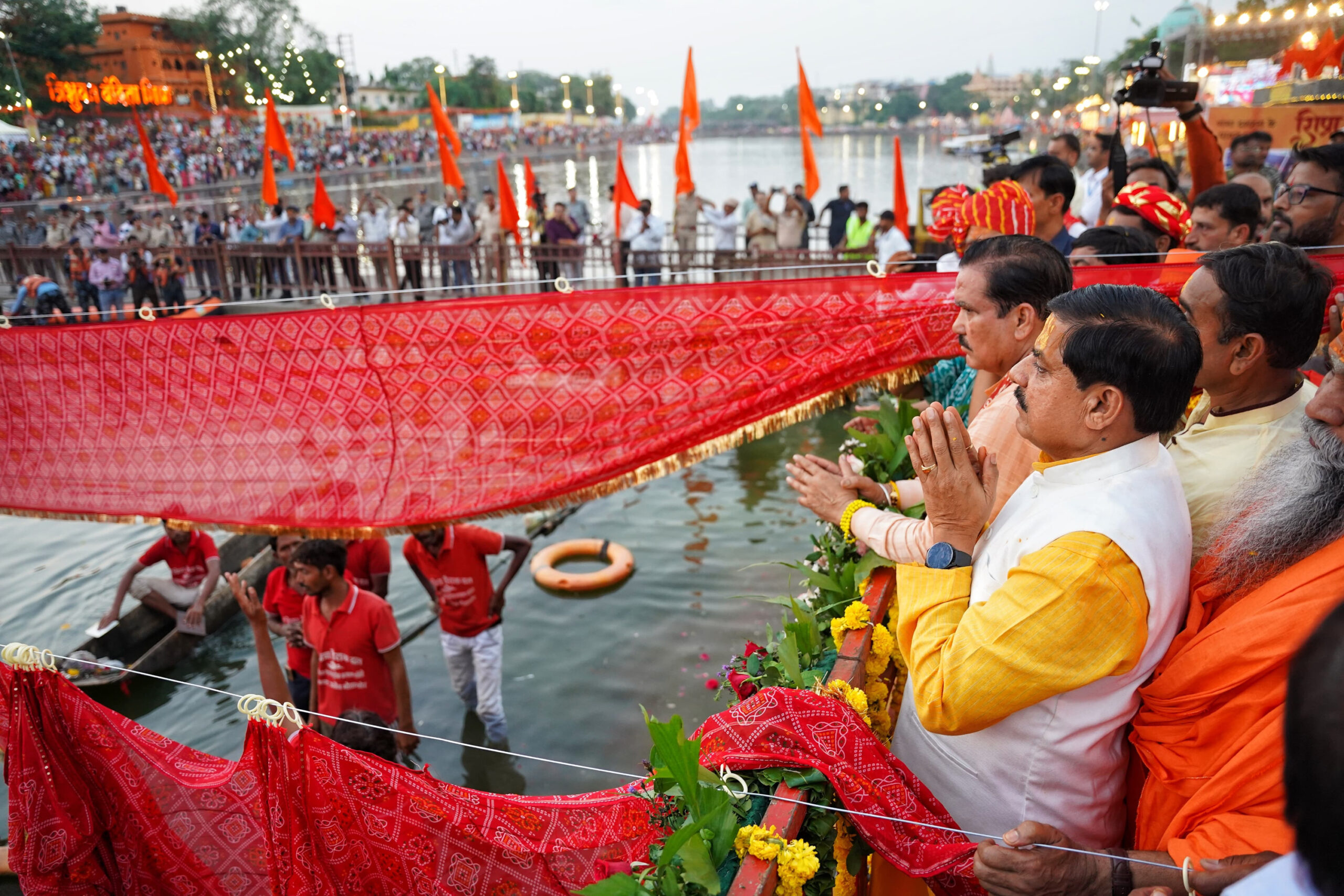 MP NEWS: सीएम डॉ. मोहन यादव क्षिप्रा तीर्थ परिक्रमा में हुए शामिल…