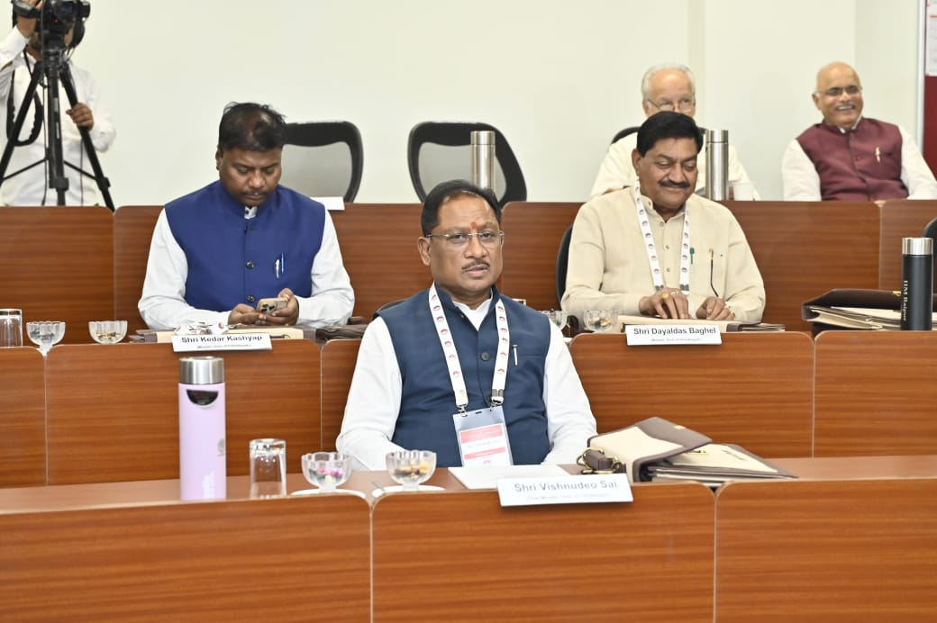 CG NEWS: मुख्यमंत्री विष्णु देव साय एवं मंत्रिमंडल का दो दिवसीय चिंतन शिविर 2.0 प्रारंभ…. CG NEWS: मुख्यमंत्री विष्णु देव साय एवं मंत्रिमंडल का दो दिवसीय चिंतन शिविर 2.0 प्रारंभ….