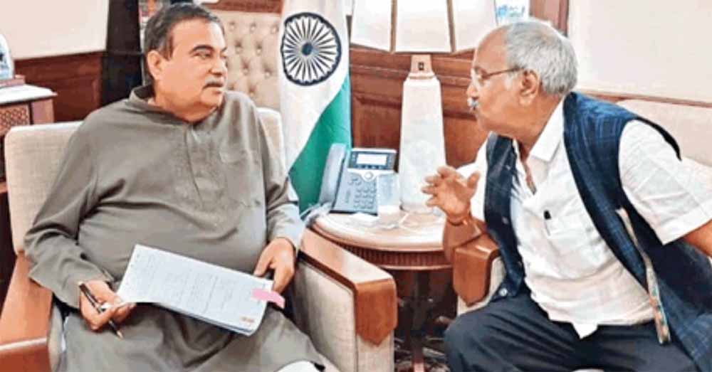 केंद्रीय मंत्री गडकरी से मिले MP बृजमोहन अग्रवाल, कुम्हारी टोल बंद कराने की उठाई मांग