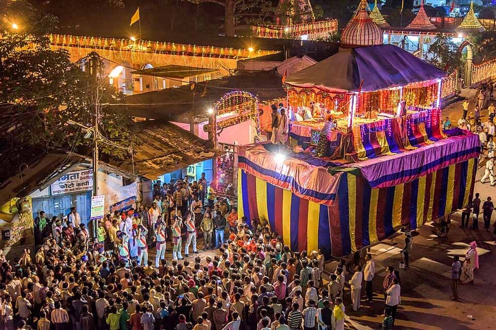 पाट जात्रा पूजा विधान के साथ होगी विश्वप्रसिद्ध ऐतिहासिक बस्तर दशहरा पर्व की गुरूवार से विधिवत शुरूआत पाट जात्रा पूजा विधान के साथ होगी विश्वप्रसिद्ध ऐतिहासिक बस्तर दशहरा पर्व की गुरूवार से विधिवत शुरूआत