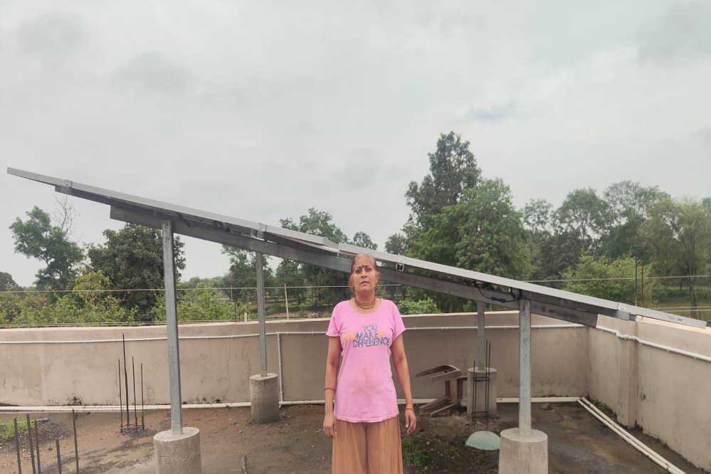 पीएम सूर्यघर योजना बनी आमजन के लिए वरदान: स्वाति यादव का बिजली बिल हुआ शून्य पीएम सूर्यघर योजना बनी आमजन के लिए वरदान: स्वाति यादव का बिजली बिल हुआ शून्य