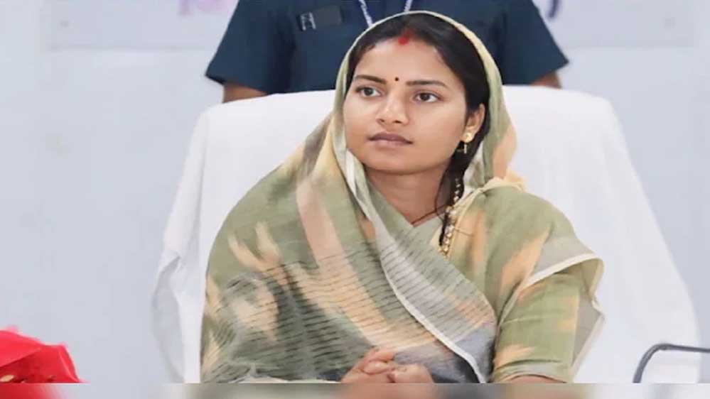 मंत्री श्रीमती लक्ष्मी राजवाड़े के प्रयास से सूरजपुर को मिली सड़कों की सौगात मंत्री श्रीमती लक्ष्मी राजवाड़े के प्रयास से सूरजपुर को मिली सड़कों की सौगात