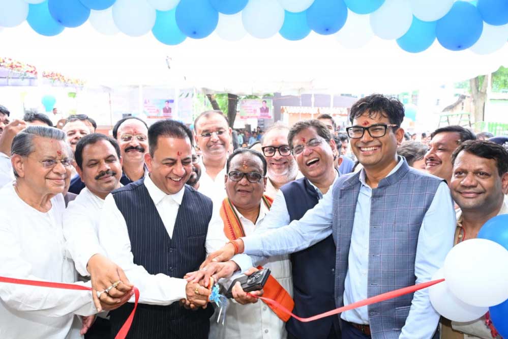 पूरी प्रतिबद्धता के साथ छत्तीसगढ़ के सर्वांगीण विकास के लिए कर रहे कार्य-वित्त मंत्री ओ.पी.चौधरी पूरी प्रतिबद्धता के साथ छत्तीसगढ़ के सर्वांगीण विकास के लिए कर रहे कार्य-वित्त मंत्री ओ.पी.चौधरी