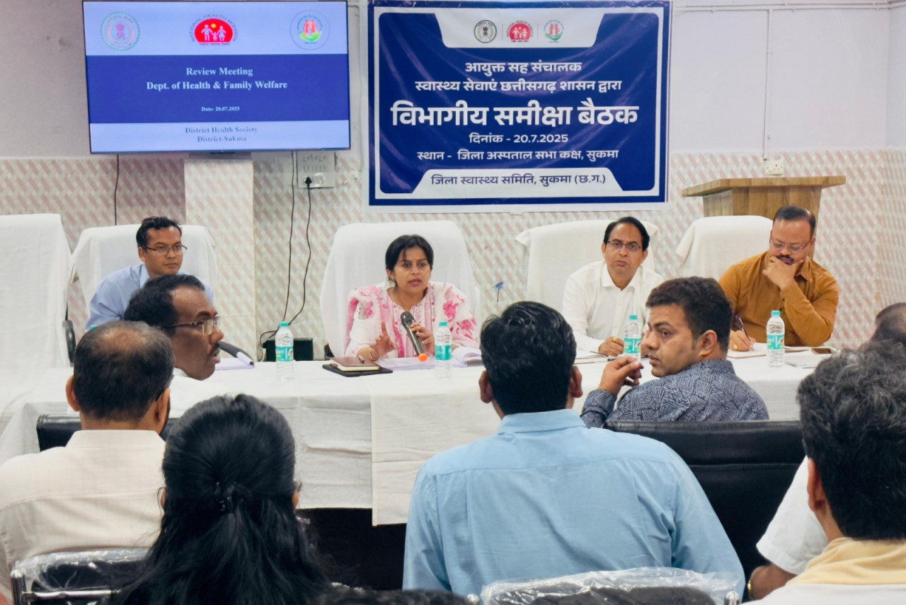 मलेरिया मुक्त बस्तर अभियान शासन की पहली प्राथमिकता, प्रभावी कार्ययोजना बनाकर करें कामः आयुक्त स्वास्थ्य सेवाएं डॉ. प्रियंका शुक्ला..