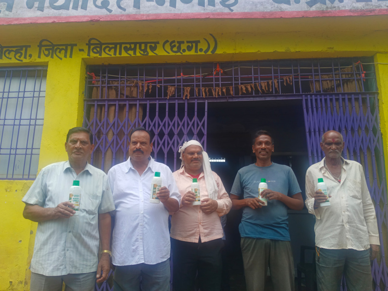 खरीफ सीजन में खेती ने पकड़ी रफ्तार, समय पर खाद-बीज मिलने से किसानों में दिखा उत्साह….