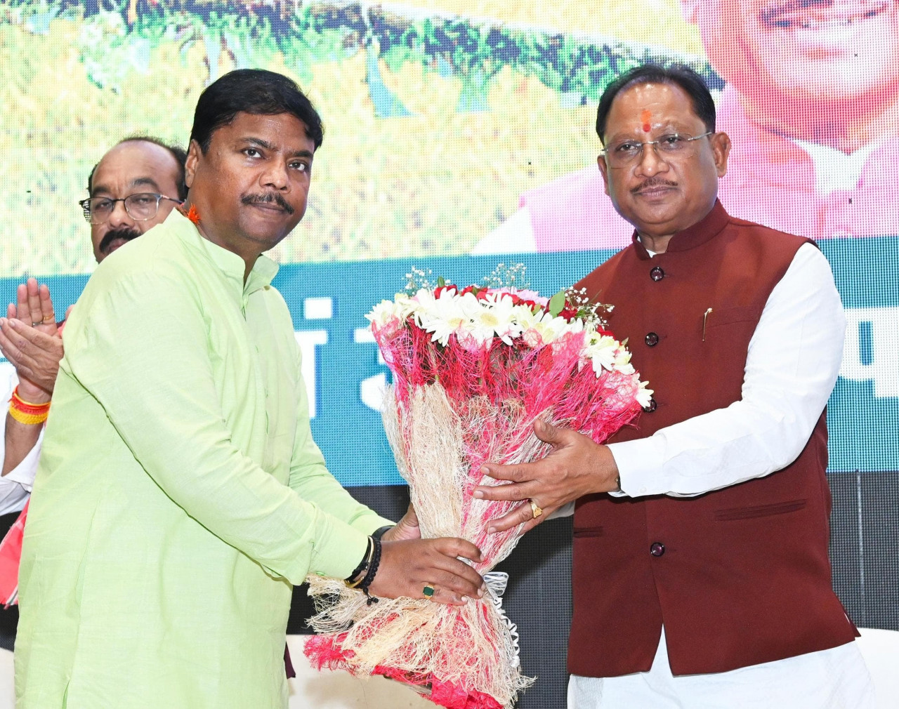 जैव विविधता और वेटलैंड संरक्षण पर उच्चस्तरीय कार्यशाला, सीएम साय सहित कई प्रमुख नेता रहे उपस्थित…. जैव विविधता और वेटलैंड संरक्षण पर उच्चस्तरीय कार्यशाला, सीएम साय सहित कई प्रमुख नेता रहे उपस्थित….