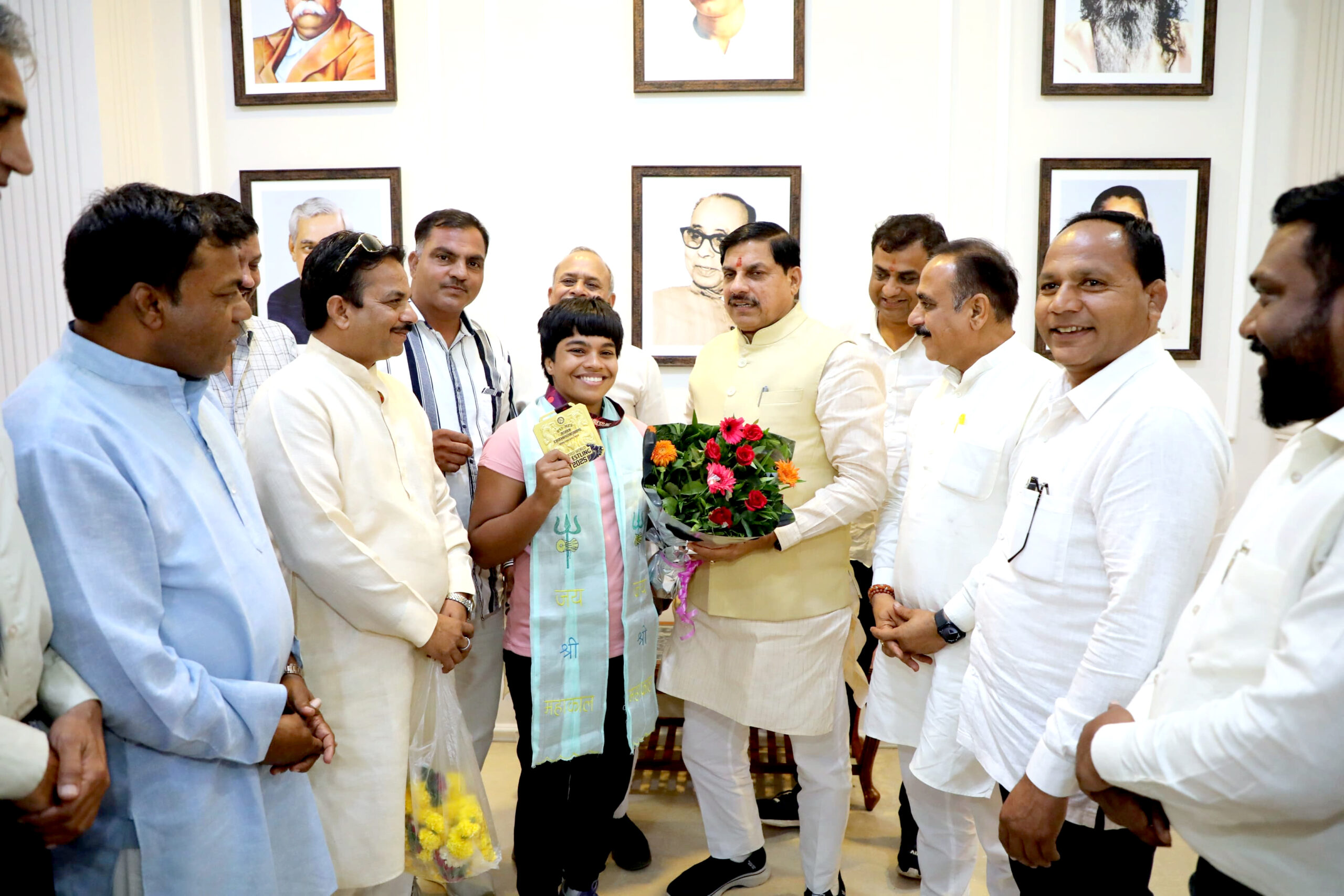 MP NEWS: मुख्यमंत्री डॉ. यादव ने गोल्ड मेडल विजेता प्रियांशी को दी बधाई, दो लाख की प्रोत्साहन राशि देने की घोषणा की… MP NEWS: मुख्यमंत्री डॉ. यादव ने गोल्ड मेडल विजेता प्रियांशी को दी बधाई, दो लाख की प्रोत्साहन राशि देने की घोषणा की…