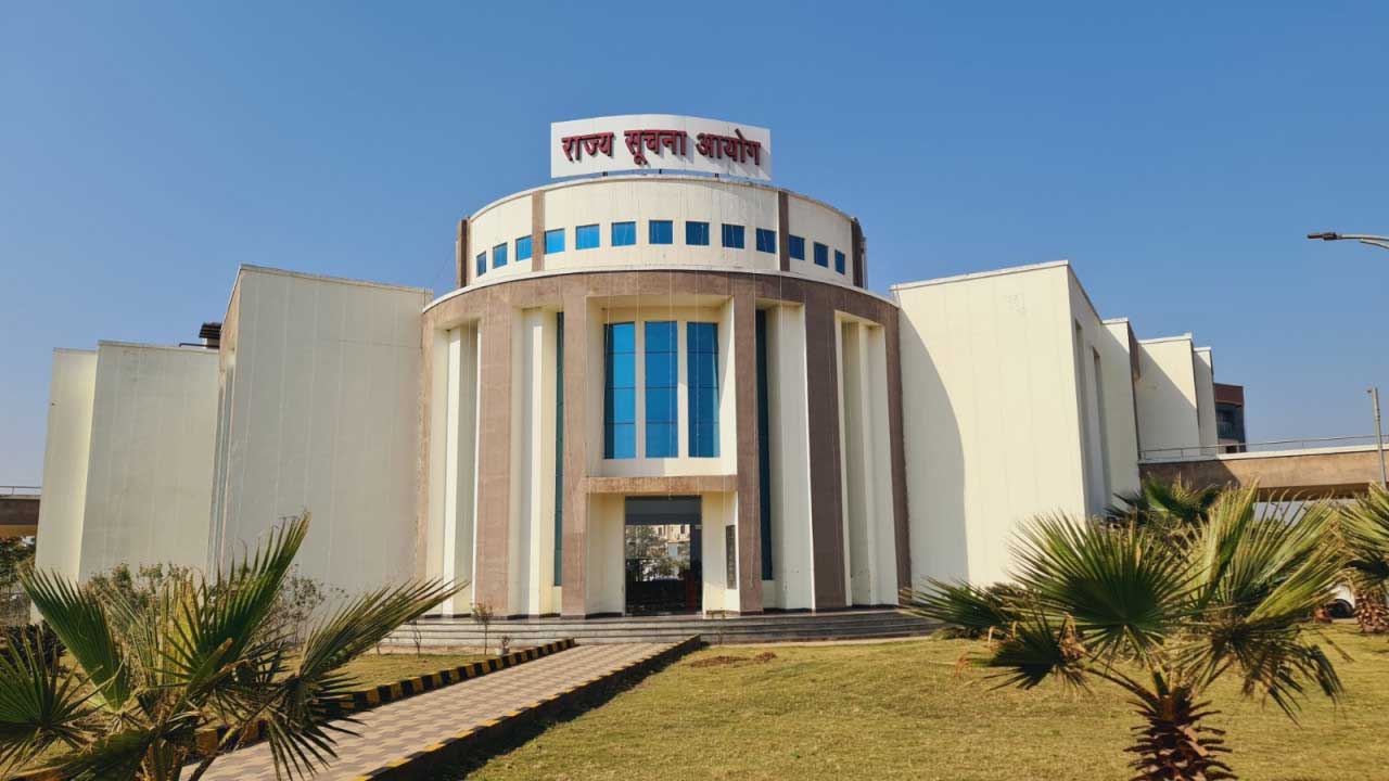 सूचना आयोग को दस्तावेजी साक्ष्य के साथ जनसूचना अधिकारी जवाब प्रस्तुत करें – राज्य सूचना आयोग