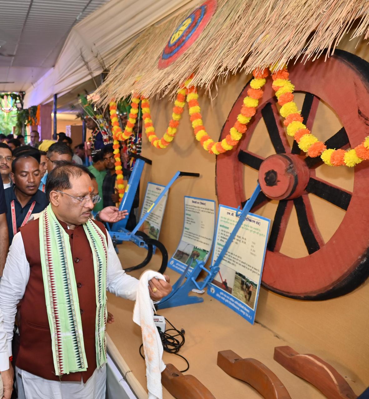 छत्तीसगढ़ की कृषि और संस्कृति की गौरवशाली झलक: मुख्यमंत्री निवास में हरेली तिहार का भव्य आयोजन….