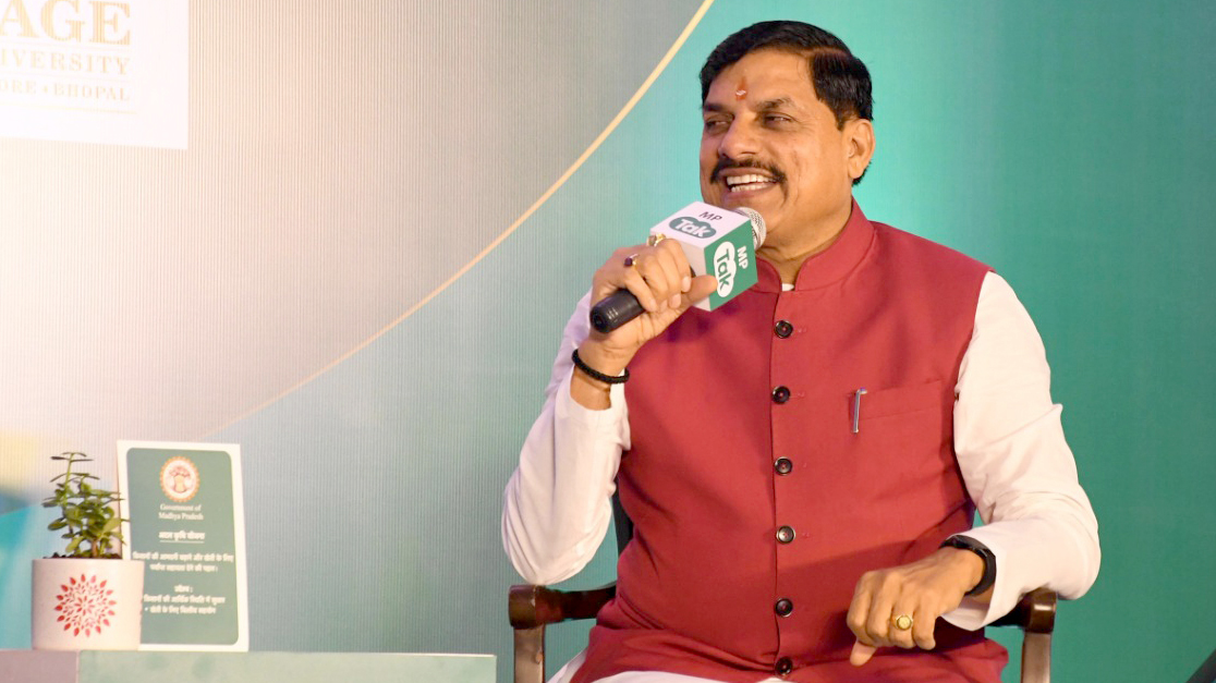 MP News- ग्वालियर-रतलाम मिल मजदूरों को मिलेगा उनका हक, लाड़ली बहनों की राशि बढ़ेगी: “एम.पी. तक बैठक” में बोले मुख्यमंत्री डॉ. यादव…. MP News- ग्वालियर-रतलाम मिल मजदूरों को मिलेगा उनका हक, लाड़ली बहनों की राशि बढ़ेगी: “एम.पी. तक बैठक” में बोले मुख्यमंत्री डॉ. यादव….