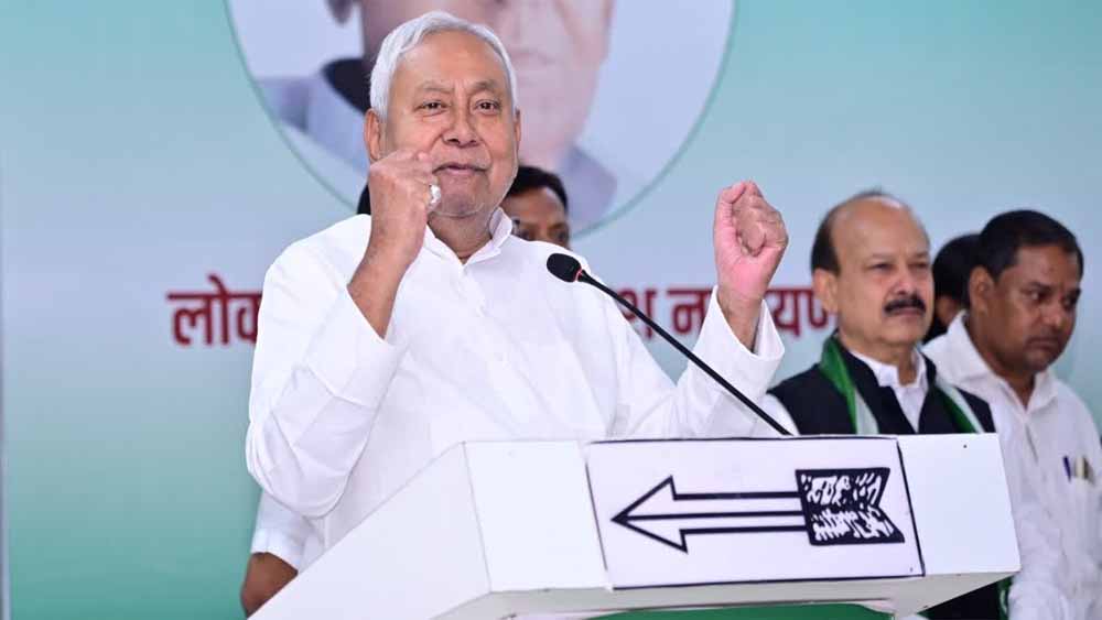 छत्तीसगढ़ के सीएम आज से विदेश दौरे पर, नई उद्योग नीति के साथ निवेशकों को करेंगे आमंत्रित