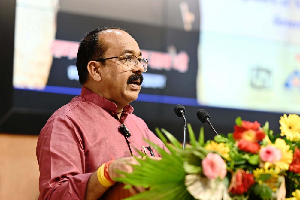 रायपुर : गुणवत्तापूर्ण निर्माण सामग्रियों के चयन के लिए मानकों की जानकारी जरूरी – अरुण साव