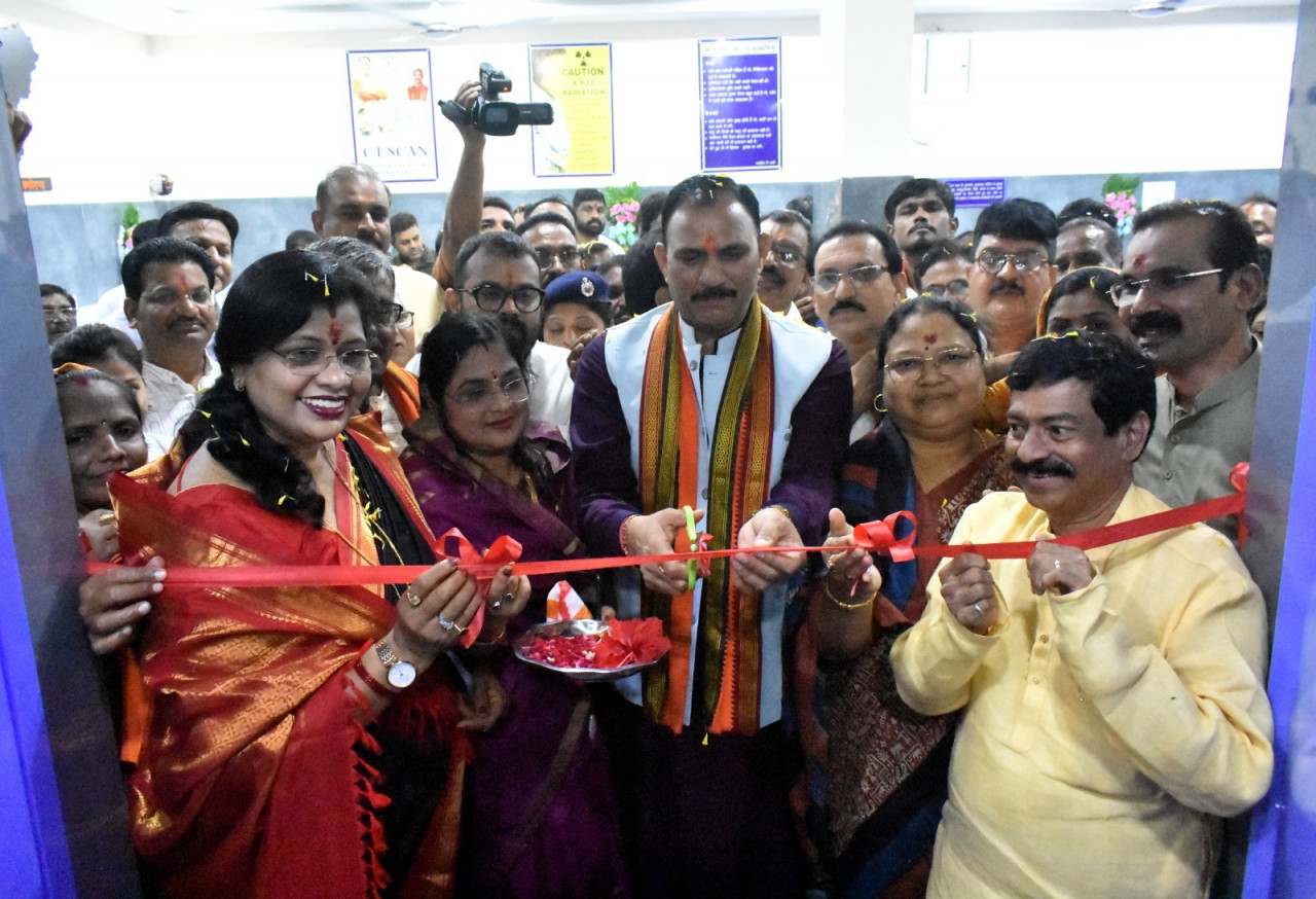स्वास्थ्य मंत्री श्याम बिहारी जायसवाल ने जिला चिकित्सालय बालोद में सीटी स्कैन मशीन का किया शुभारंभ….