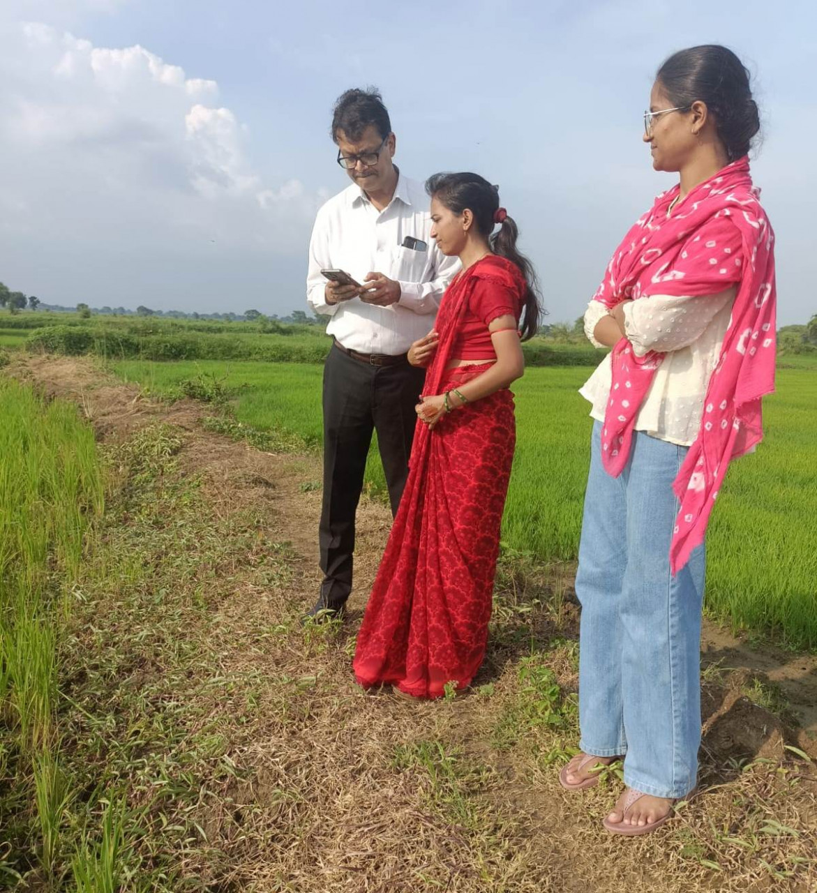 मुख्यमंत्री के निर्देश पर रायपुर जिले में किया जा रहा डिजिटल क्रॉप सर्वे…