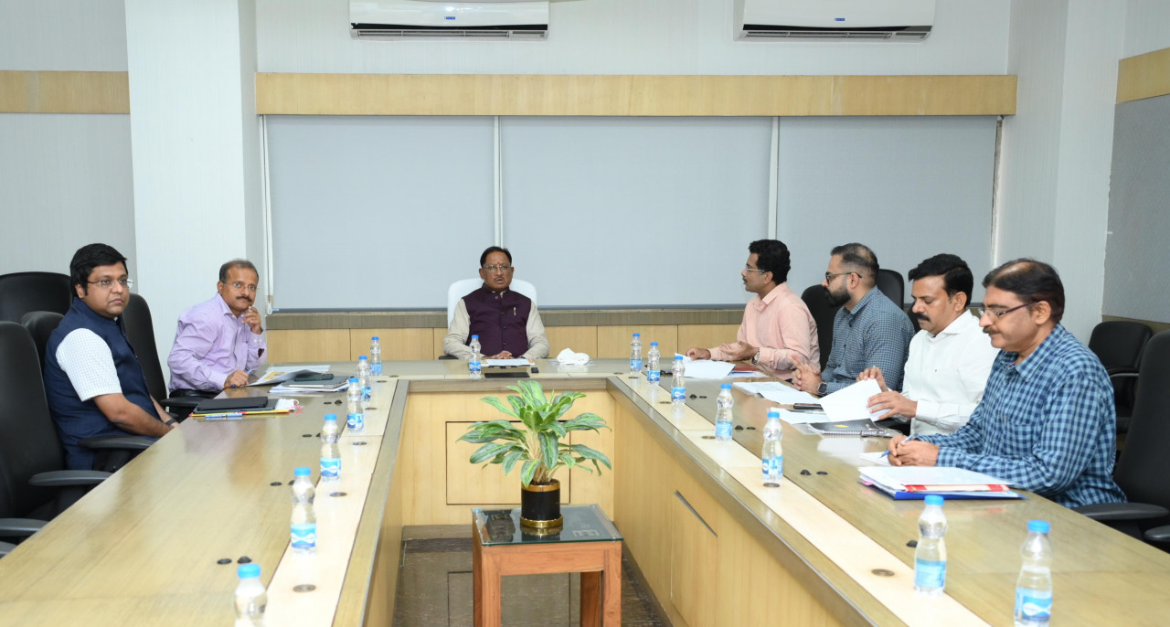 जनभागीदारी से करें आदिवासी बाहुल्य ग्रामों का समग्र विकास: मुख्यमंत्री ने आदि कर्मयोगी अभियान की समीक्षा बैठक में दिए निर्देश…