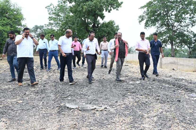 उप मुख्यमंत्री अरुण साव ने किया रतनपुर-पेंड्रा राष्ट्रीय राजमार्ग का औचक निरीक्षण, गुणवत्ता और समय-सीमा पर दिए सख्त निर्देश…. उप मुख्यमंत्री अरुण साव ने किया रतनपुर-पेंड्रा राष्ट्रीय राजमार्ग का औचक निरीक्षण, गुणवत्ता और समय-सीमा पर दिए सख्त निर्देश….