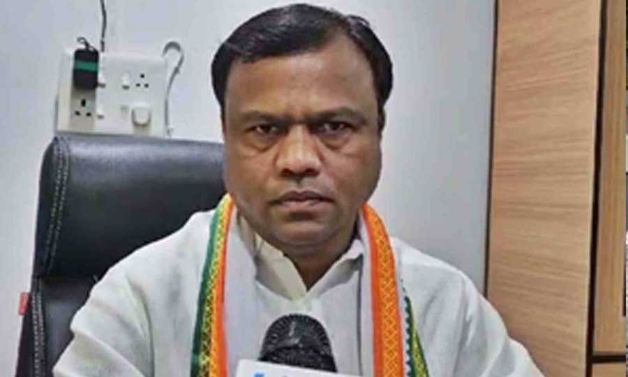 धमतरी ट्रिपल मर्डर पर गरजे दीपक बैज: छत्तीसगढ़ की जनता भगवान भरोसे