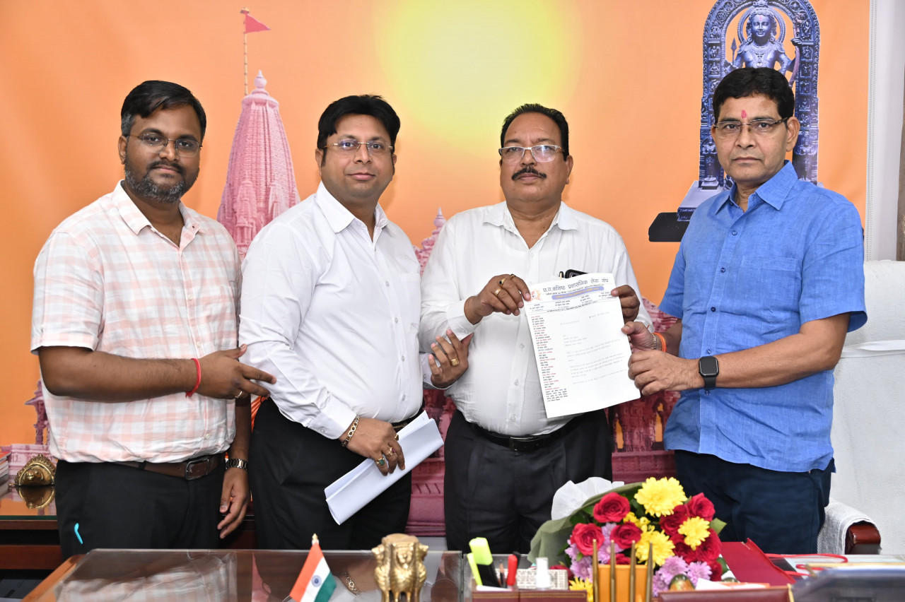 राजस्व मंत्री टंक राम वर्मा की पहल से वार्ता सफल, विभागीय कार्य नियमित रूप से होंगे संचालित…