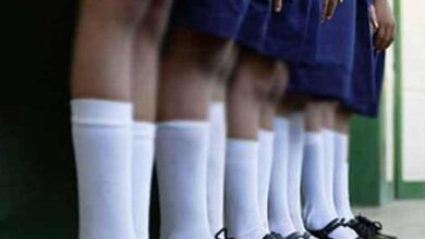 कक्षा में अनुशासन सिखाने के नाम पर बर्बरता: तीन छात्राओं की पिटाई, शिक्षिका निलंबित कक्षा में अनुशासन सिखाने के नाम पर बर्बरता: तीन छात्राओं की पिटाई, शिक्षिका निलंबित