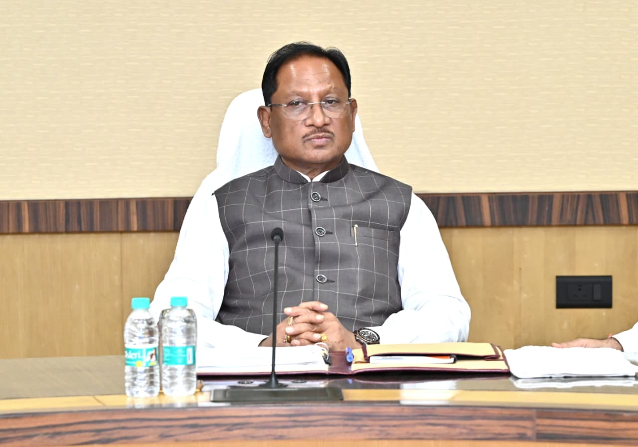 मुख्यमंत्री विष्णु देव साय की अध्यक्षता में मंत्रालय, महानदी भवन में कैबिनेट की बैठक शुरू…..