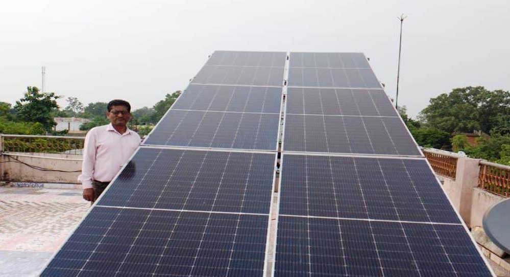 रायपुर : प्रधानमंत्री सूर्य घर योजना से आत्मनिर्भरता की ओर ग्रामीण परिवार