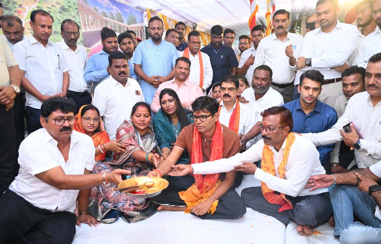 गजमार पहाड़ी बनेगा इको पार्क: वित्त मंत्री श्री ओ.पी. चौधरी ने किए 8 करोड़ के विकास कार्यों का भूमि पूजन….