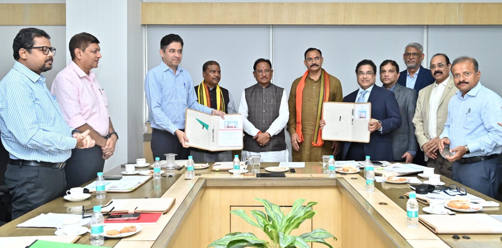 मुख्यमंत्री विष्णुदेव साय का संकल्प: आदिवासी अंचलों सहित सभी नागरिकों तक पहुँचे विश्वस्तरीय स्वास्थ्य सुविधा….