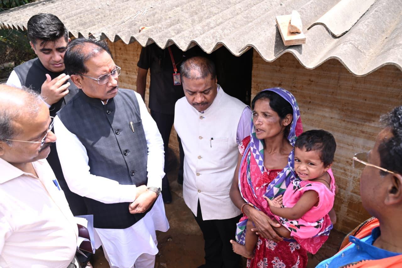 प्रशासन की तत्परता: बाढ़ प्रभावितों को मिला राशन….