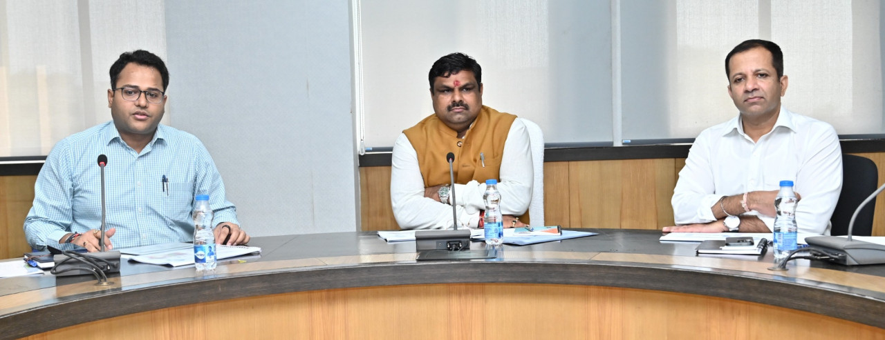 हाईस्कूल और हायर सेकेण्डरी के परिणाम सुधार के लिए ठोस प्रयास करें : शिक्षा मंत्री गजेन्द्र यादव…