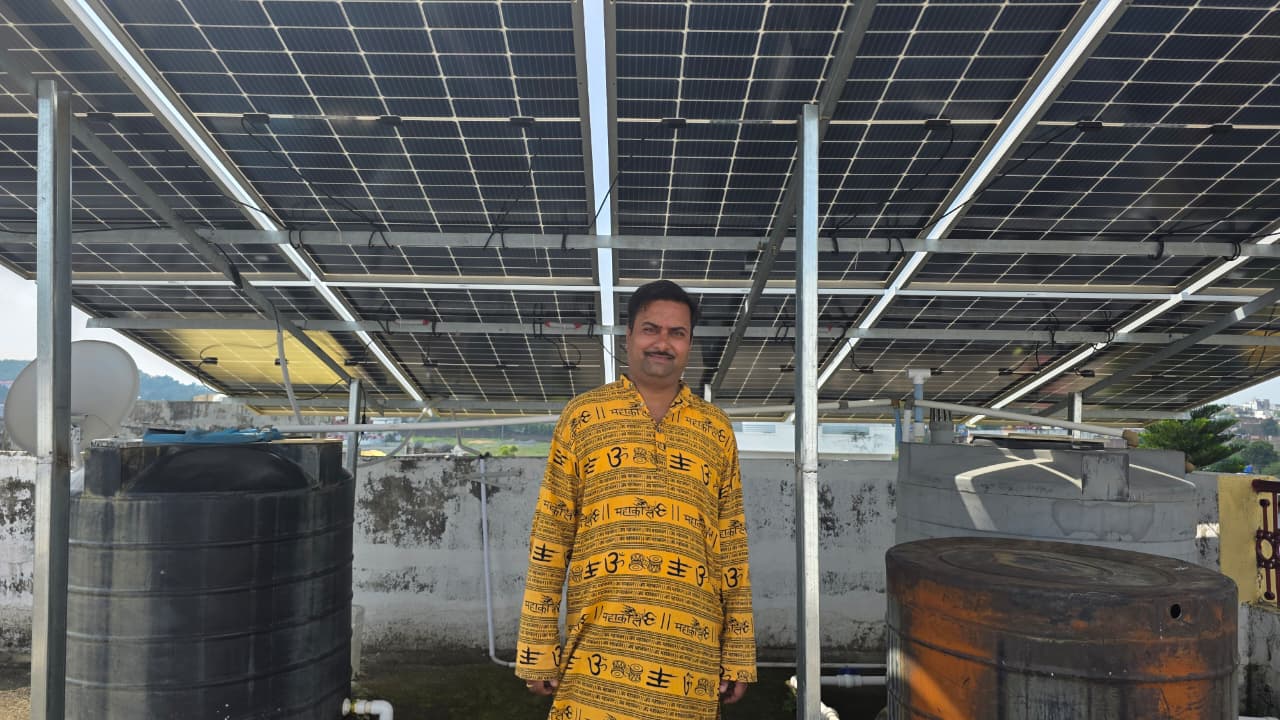 पीएम सूर्य घर-मुफ्त बिजली योजना से बदल रही बिजली उपभोक्ताओं की तकदीर….