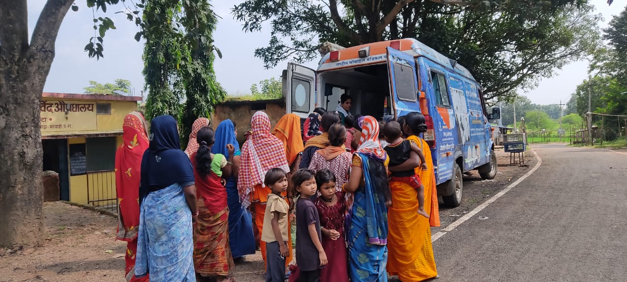 ‘‘स्वस्थ नारी, सशक्त परिवार अभियान‘ अंतर्गत सुदूर अंचलों तक पहुँची विशेषज्ञ स्वास्थ्य सेवाएँ…. ‘‘स्वस्थ नारी, सशक्त परिवार अभियान‘ अंतर्गत सुदूर अंचलों तक पहुँची विशेषज्ञ स्वास्थ्य सेवाएँ….