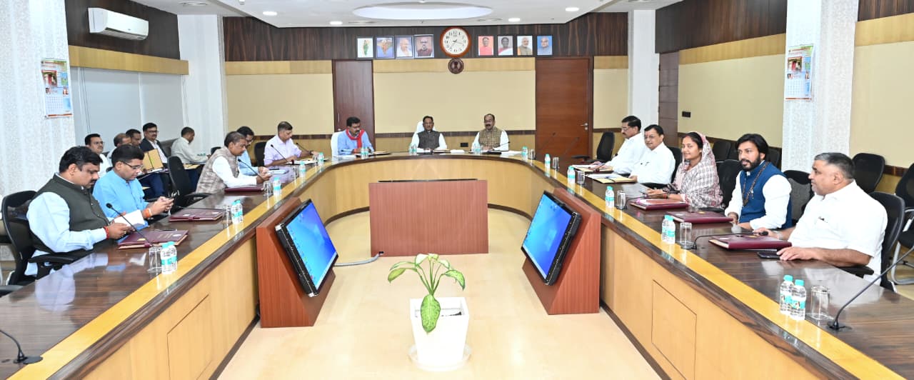 मुख्यमंत्री विष्णु देव साय की अध्यक्षता में आयोजित कैबिनेट की बैठक में महत्वपूर्ण निर्णय लिए गए….