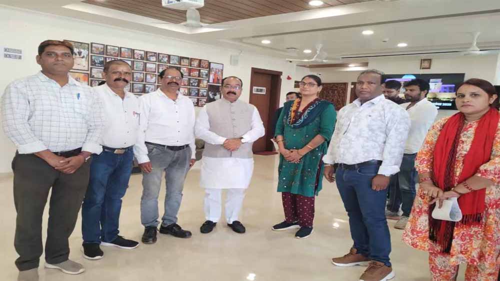 BRP विशेष शिक्षक संघ में नाराजगी, डिप्टी सीएम से संविलियन की उठी मांग