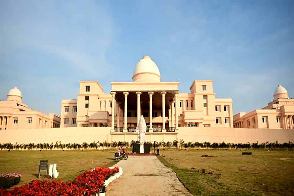 प्रधानमंत्री नरेन्द्र मोदी 1 नवम्बर को करेंगे लोकार्पण: रजत जयंती वर्ष में छत्तीसगढ़ को मिलेगा अपना भव्य और आधुनिक विधानसभा भवन