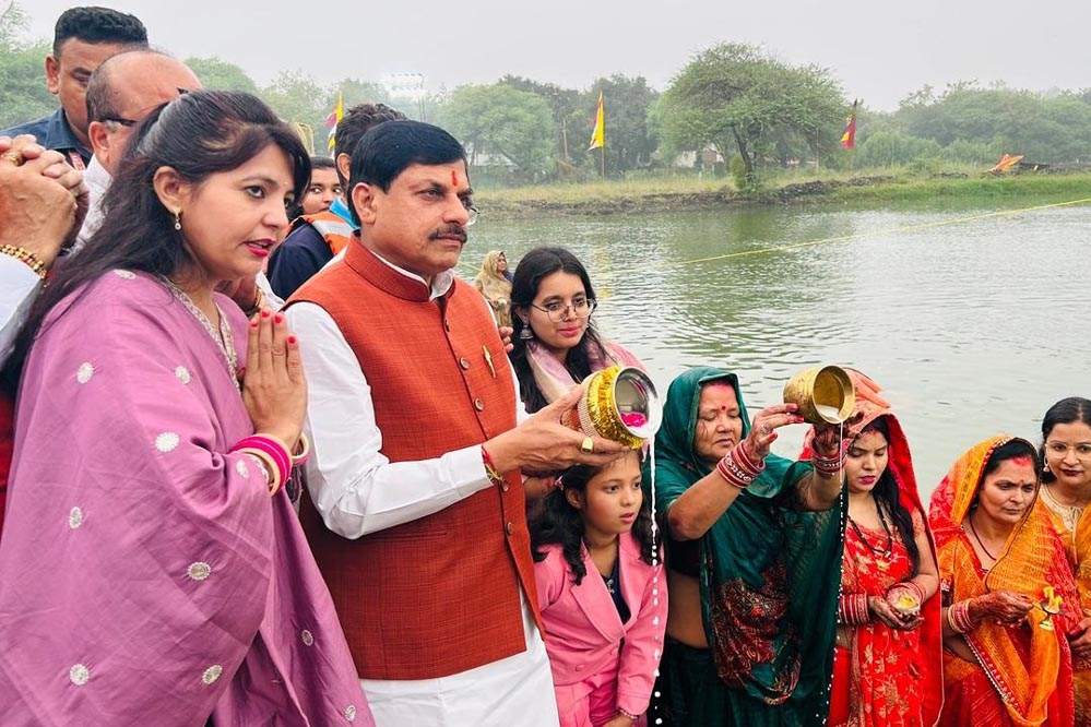 सरलता, निश्चलता, क्षमता और योग्यता के बल पर संपूर्ण भारत में बिहारवासीयों ने बनाई अपनी पहचान : मुख्यमंत्री डॉ. यादव