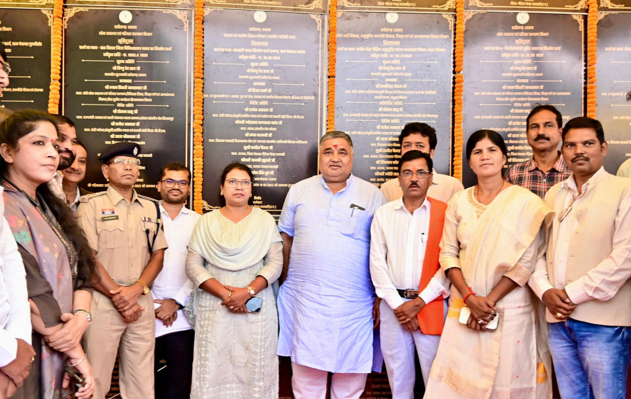 छत्तीसगढ़ का हो रहा चहुंमुखी विकास: पर्यटन मंत्री राजेश अग्रवाल….