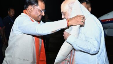 केंद्रीय गृह मंत्री अमित शाह का मुख्यमंत्री विष्णुदेव साय ने स्वामी विवेकानंद विमानतल पर किया आत्मीय स्वागत….