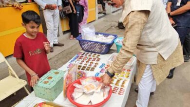 हर घर जले स्वदेशी का दीप : सारंगपुर में राज्य मंत्री गौतम टेटवाल ने दिया वोकल फॉर लोकल का संदेश हर घर जले स्वदेशी का दीप : सारंगपुर में राज्य मंत्री गौतम टेटवाल ने दिया वोकल फॉर लोकल का संदेश